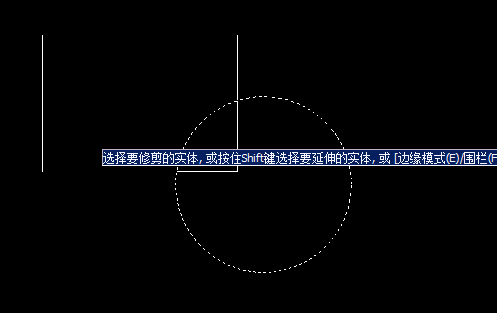 圍欄和窗交命令在CAD中的作用是什么？